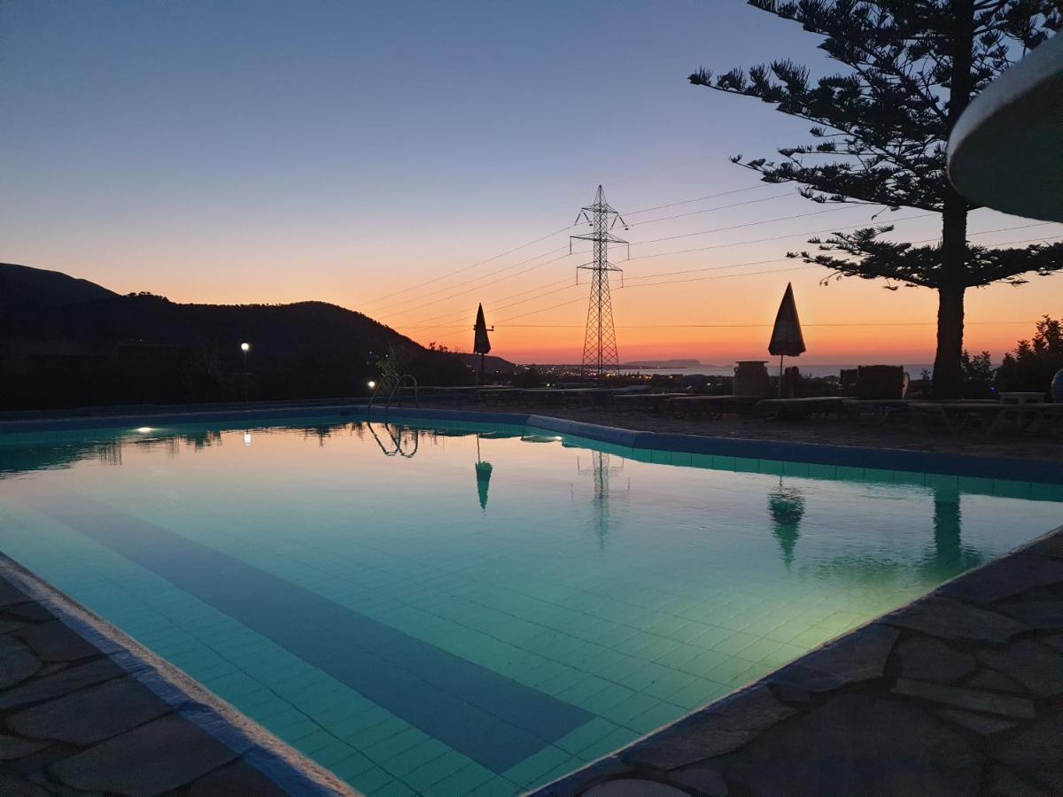 Silia Suites Malia Buitenkant foto