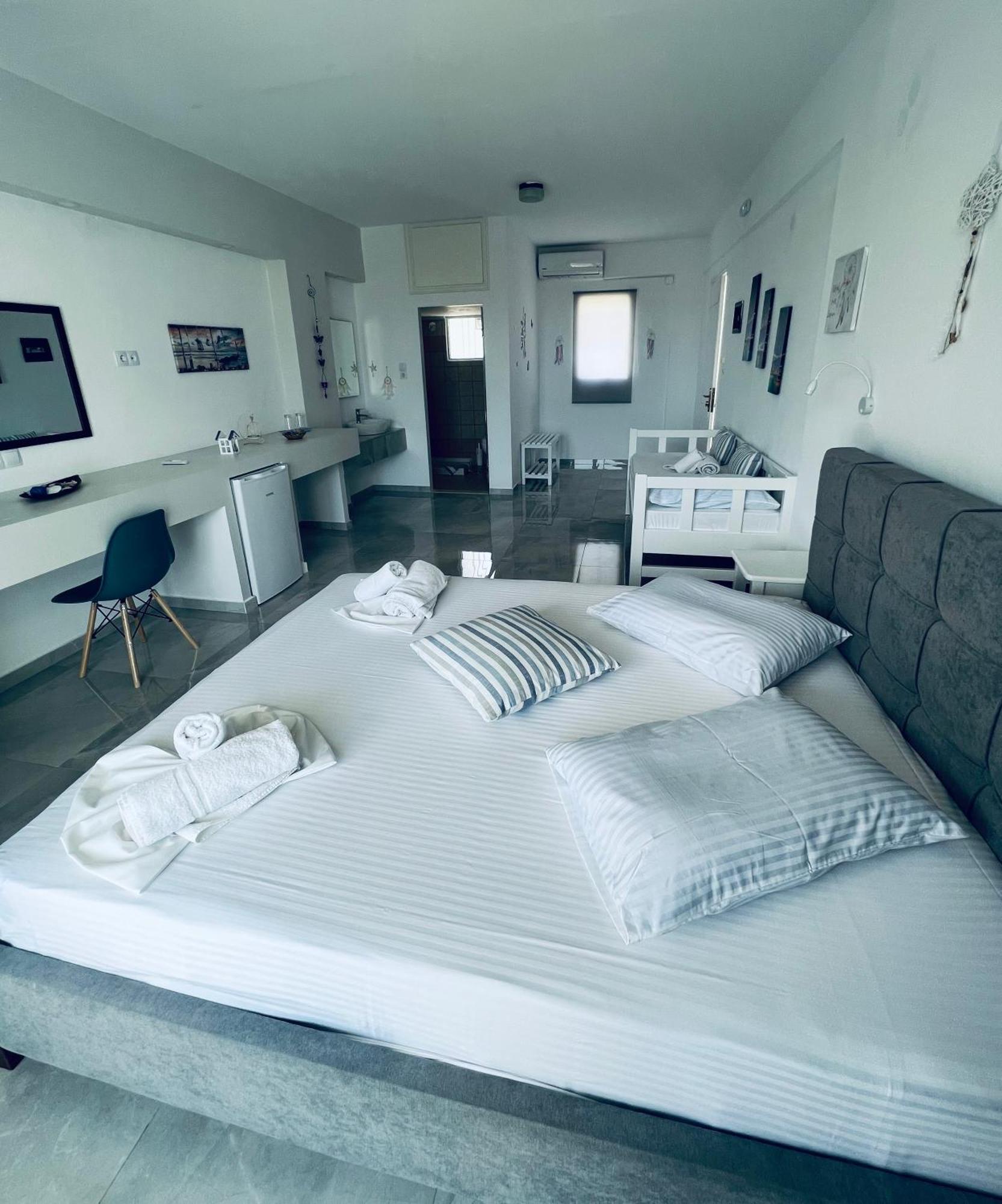 Silia Suites Malia Buitenkant foto