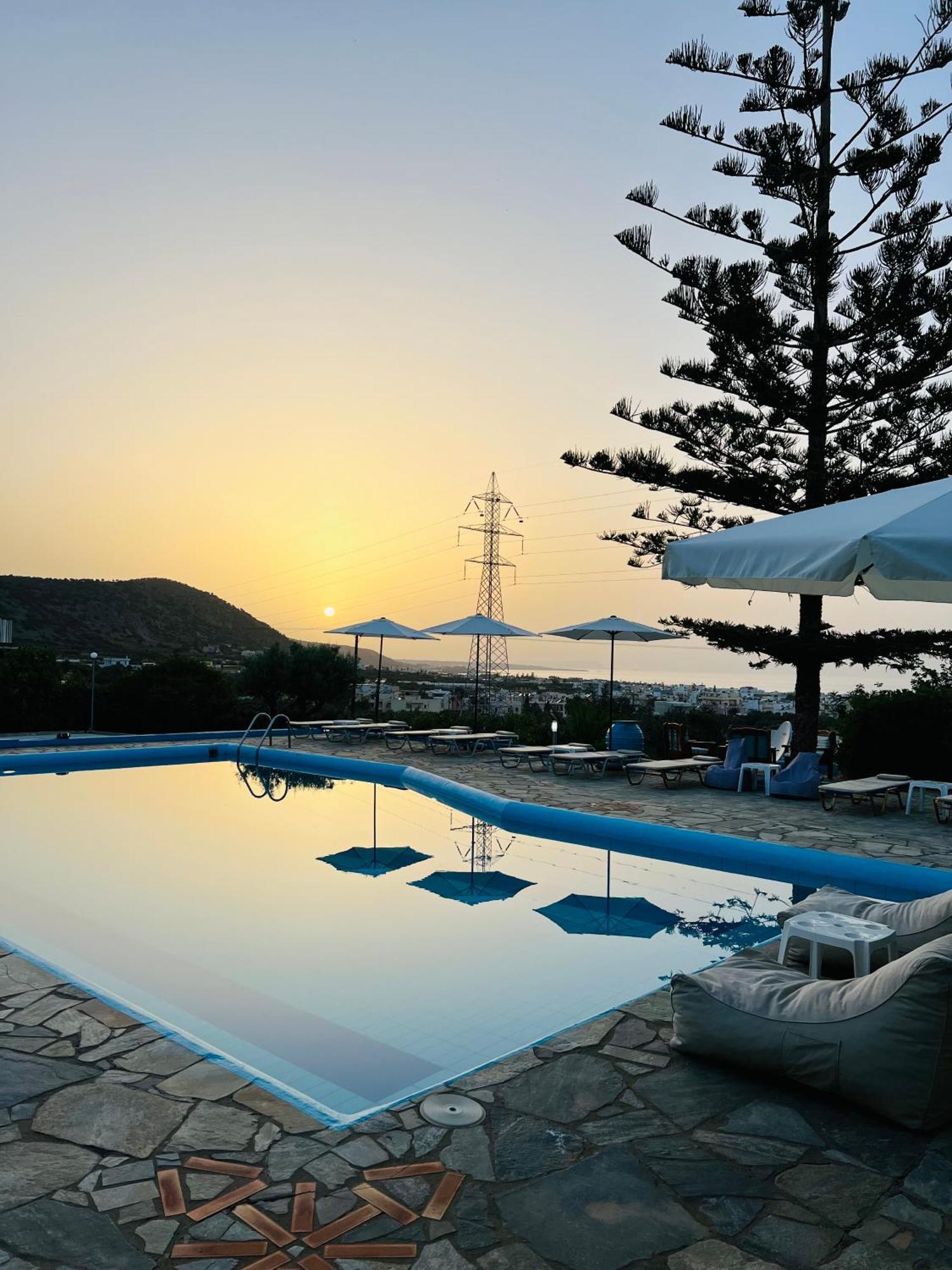 Silia Suites Malia Buitenkant foto
